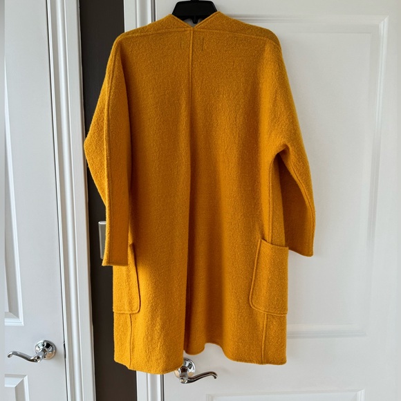 Mustard-yellow cardigan - Picture 2 of 2